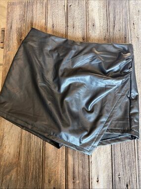 Women’s Black Faux Leather Skort